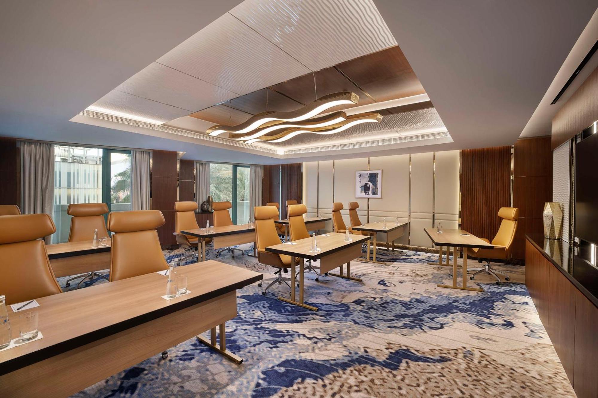 Hilton Dubai Jumeirah Exterior foto Meeting room