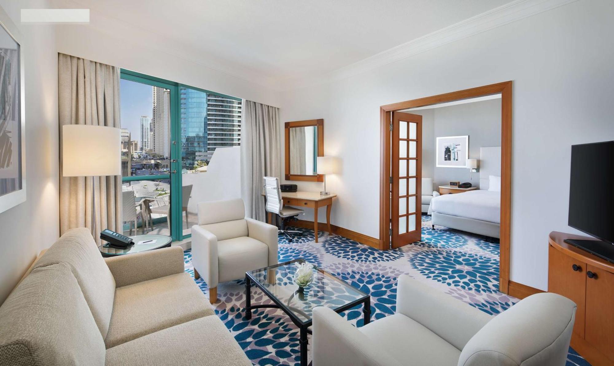 Hilton Dubai Jumeirah Exterior foto
